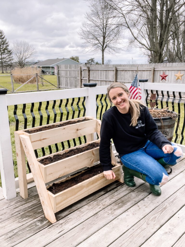 DIY raised garden planter