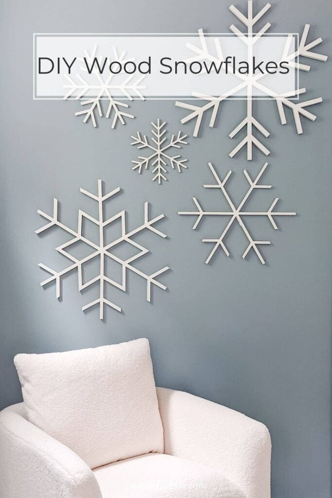 Diy wood snowflakes from pine and popular. 